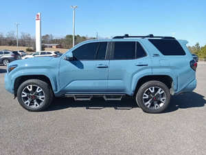 Toyota 4Runner TRD Sport 2025 d'occasion en excellent état - Product Image 3