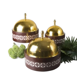 Admirable cuisine marmite casserole plat en bois métal acier martelé plaqué or couvercle nacre support Design classique - Product Image 1