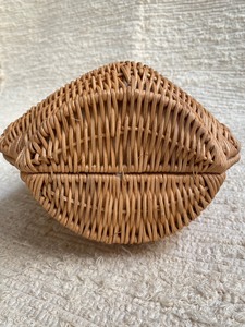 Bolsa de ratán con forma de concha de mejillón especial con lino de algodón - Product Image 4
