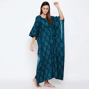 100% coton coupe confortable décolleté façonné avec passepoil et poches caftan bleu marine imprimé - Product Image 3