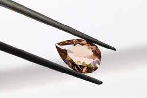 Fantástica piedra preciosa de turmalina con forma de pera, piedra preciosa de turmalina facetada de tamaño personalizado, lo mejor para hacer joyas - Product Image 2