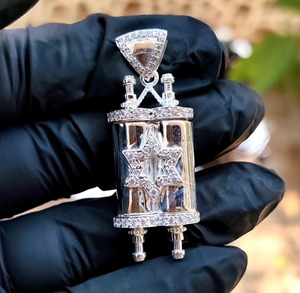 จี้ดาวเดวิดประดับเพชรโมอิสซาไนต์ VVS ชุบทองคำขาวบนเงินแท้ 925 สไตล์ฮิปฮอปสุดเท่สำหรับผู้ชาย - Product Image 3