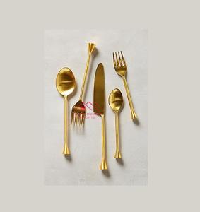 2025 Ensemble de 5 couverts de table de restaurant Design attrayant Couverts en laiton de taille personnalisée - Product Image 2