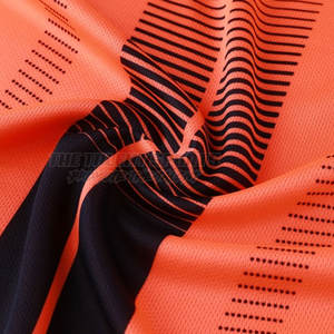 Uniforme de Fútbol Personalizado de Alta Calidad para Hombre Adulto, Secado Rápido, Transpirable, 100% Poliéster, para Todas las Temporadas - Product Image 4