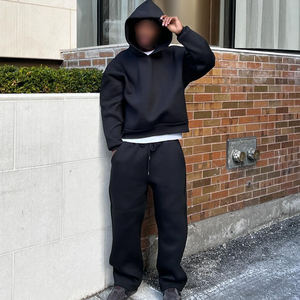Conjunto Deportivo Personalizado de 2 Piezas para Hombre, Sudadera con Capucha y Pantalones de Chándal de Poliéster de Alta Calidad - Product Image 3