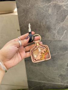 2025 New Arrival <b>Vintage</b> Hand Tooled Leather Keyrings Hand Stitched Sunflower Western Genuine Leather High Quality Hot Sale <b>Key</b> - Product Image 3
