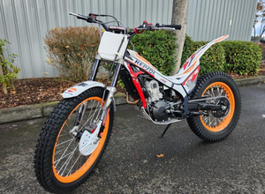 Motos de course pour adultes Honda Montesaa Cota 4RT 301RR 2024 haut de gamme - Product Image 2