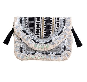 Sacs de pochette en toile de jute pour femmes avec poignée en chaîne Forme de taille personnalisée Sac fourre-tout en toile fait main de haute qualité Usage quotidien - Product Image 5