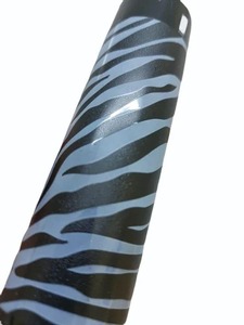 Emballage en tube plastique stratifié à finition texturée pour rouge à lèvres cosmétique - Protection premium et durable - Product Image 2