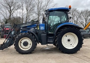 Tractor NEW HOLLAND 2006, Motor Diésel de 20 HP, Transmisión por Engranajes, Tractor Agrícola - Product Image 2