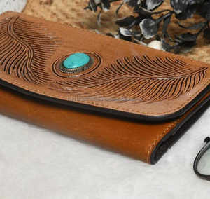 กระเป๋าคลัทช์หนัง PU สำหรับผู้หญิงวินเทจกระเป๋าสตางค์หนังขนสัตว์ที่ออกแบบมาใหม่ - Product Image 3