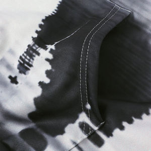 เสื้อฮู้ดพิมพ์ลายสำหรับผู้ชายผ้าโพลีเอสเตอร์พิมพ์ลายแบบซับลิเมชันน้ำหนักเบาดีไซน์ตามสั่ง - Product Image 4