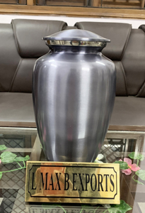 Aluminium Adult Maroon Green Color Cremation Urns for Human Ashes with Free <b>Velvet</b> <b>Bag</b> Wholesale Price - Product Image 2