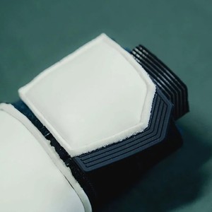 Gants de gardien de but professionnel Manipulation du ballon de haut niveau Coupes personnalisables Couleurs Tailles Durables pour une utilisation en extérieur - Product Image 4