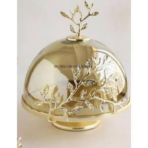 แท่นวางเค้กเคลือบผงโลหะสีดำเงาพร้อมฐานดีไซน์รูปดอกไม้ชุบทองและขัดเงา - Product Image 3