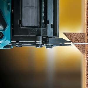 Clavadora Neumática Multicolor de 18V LXT 18GA - Product Image 3