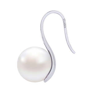 Boucles d'oreilles en argent sterling 92,5 avec perles classiques Clara, cadeau pour femmes et filles - Product Image 3