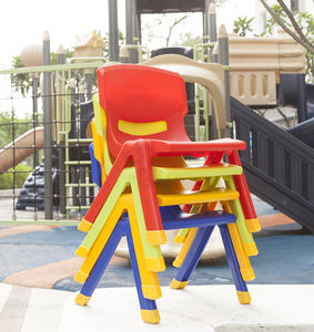 Vente en gros de meubles Crae pour la maternelle et le jour Siège en plastique coloré pour enfants Chaise populaire durable et sûre Chaise bébé 18" - Product Image 2
