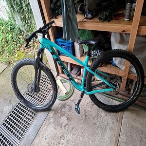 Qualité 2024 T-rek Roscoe 7 - Product Image 1