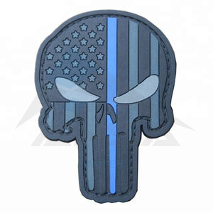 2024 nouveau Design personnalisé en caoutchouc PVC patchs brodés en PVC souple accessoires de vêtements avec paillettes décoration sur mesure - Product Image 2