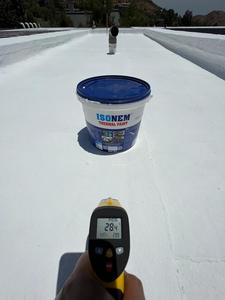 ISONEM Peinture réfléchissante à isolation thermique à base d'acrylique de qualité supérieure pour murs intérieurs et extérieurs Toits Liquide industriel pour brosse - Product Image 3