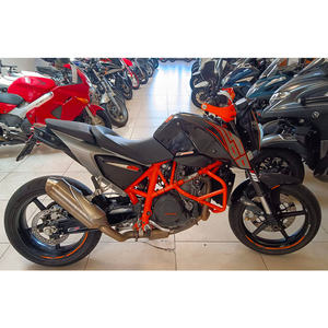 Motocicleta Deportiva de Alto Rendimiento 690 Duke 35 KW - Product Image 5