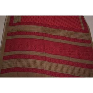 Tissu sari indien en soie poly vintage imprimé léger pour la couture, le matelassage, le patchwork, les projets décoratifs pour la maison, doublure - Product Image 3