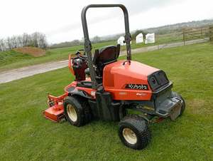 Cortadora de Césped Kubota F251 2025 Nueva y Económica en Venta, con Motor Confiable y Rendimiento Duradero para Todas sus Necesidades de Jardinería - Product Image 1