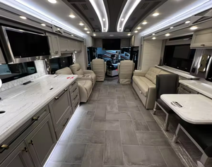 รถบ้านมือสอง ปี 2025 2024 2026 ยี่ห้อ Tiffin รุ่น A-L-L-E-G-R-O BUS 40IP รถบ้านเคลื่อนที่ รถพ่วงสำหรับเดินทาง - Product Image 2