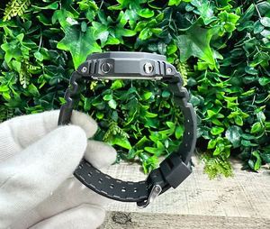 สำหรับนาฬิกาควอทซ์แบบอะนาล็อก-ดิจิตอลสีดำของผู้ชายคาสิโอนาฬิกาข้อมือกีฬาที่ทนทานต่อแรงกระแทกพร้อมดีไซน์ที่ทนทาน - Product Image 3