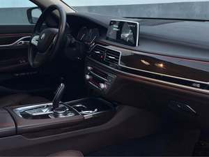 บีเอ็มดับเบิลยู 740Ld xDrive รุ่นดีเซลเทอร์โบหลัง ขับเคลื่อนสี่ล้อ มือสองสภาพดี - Product Image 3