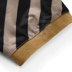 Chemises polo en sublimation Impression couleur pleine Conception personnalisée Tissu léger et respirant Chemises polo - Product Image 4