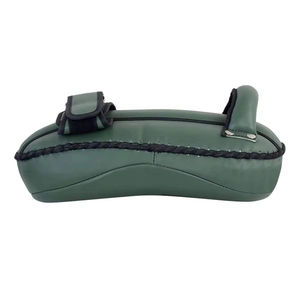 แผ่นรองเตะคิกบ็อกซิ่งหนังวัวแท้ ขายส่ง แผ่นเตะมวยไทยมืออาชีพ คุณภาพสูง แผ่นเตะคิกบ็อกซิ่ง - Product Image 3