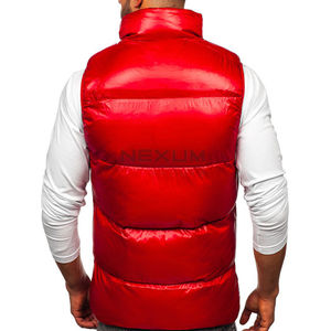 Chaleco acolchado sin mangas de color sólido OEM para hombre, chaleco acolchado de poliéster 100% de la mejor calidad para hombre con logotipo e impresión personalizados - Product Image 3