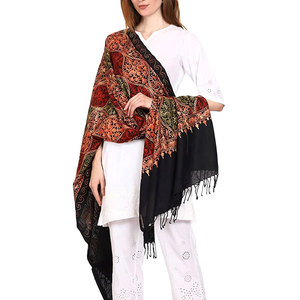 Bufanda de lana de Cachemira para mujer personalizada al por mayor en muchos colores para la moda de invierno - Product Image 4