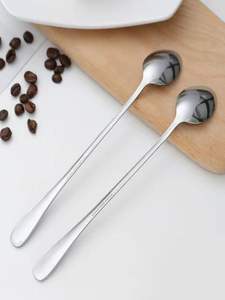 Cuillère à cocktail en acier inoxydable Accessoires de bar Cuillère à cocktail longue à remuer Cuillère à cocktail de marque torsadée - Product Image 3