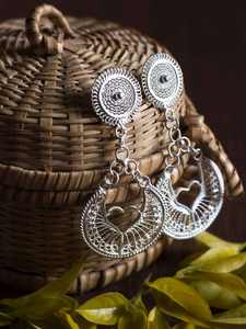 Boucles d'oreilles clous Chandbali haut de gamme les plus vendues, bijoux indiens faits à la main de haute qualité, brillance éclatante, accessoires de mode - Product Image 2