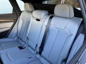 Audi Q5 S line Prestige d'occasion propre 2024 - Product Image 6