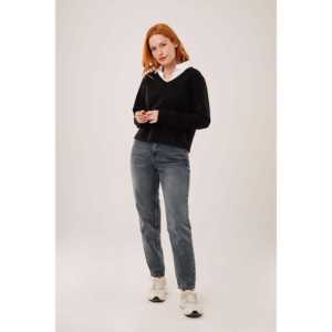 Blusas de Popelina Negra al por Mayor con Detalle de Cuello Camisero - Product Image 3