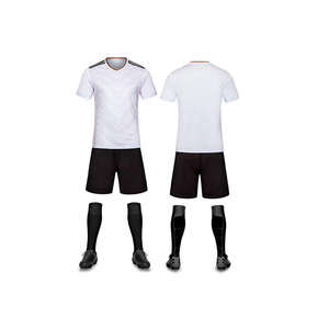 Uniformes de equipo de fútbol transpirables recién llegados, uniformes de equipo de fútbol de diseño OEM hechos en fábrica para ropa de Club - Product Image 1