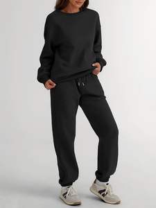 Sudadera de invierno personalizable de alta calidad para mujer, un conjunto de hombros caídos, ropa de calle de dos piezas, Fabricante Mayorista sólido - Product Image 4