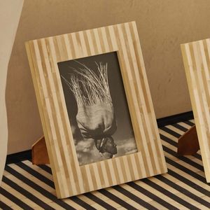 Tableau de cadre photo simple moderne américain Taille personnalisée COULEUR NATURELLE Cadre photo MDF cadre photo en MDF vente en gros de cadre photo mdf - Product Image 4