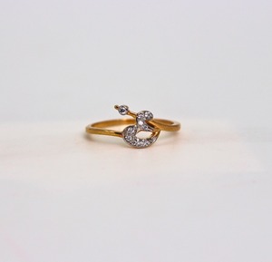 แหวนทองคำแท้ 14K สีเหลือง ประดับเพชรทรงกลม 1 กะรัต เพาะเลี้ยงในห้องปฏิบัติการ ขัดเงาอย่างดี แหวนแต่งงานสำหรับผู้หญิง สี D ถึง G ระดับความสะอาด IF SI2 - Product Image 2