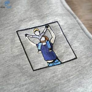 Diseño de sudaderas de retazos bordadas con cuello redondo informal de moda para hombre con logotipo personalizado de alta calidad y peso pesado - Product Image 4