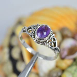 Anillo de piedras preciosas talladas en forma ovalada suave de amatista Natural, anillos de moda para fiesta de Plata de Ley 925 para mujeres a granel - Product Image 3