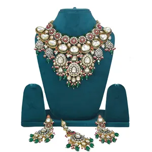 Ensemble de collier de mariée Polki Kundan vert avec bijoux fins en cuivre plaqué or pour mariage, orné de zircon et de plaqué or - Product Image 4
