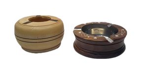 Cenicero artesanal de madera hecho a mano económico, esquina de diseño clásico para fumar para bares, hoteles, regalos - Product Image 3