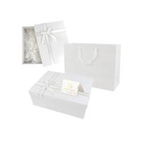 Service personnalisé Boîte de papier réutilisable rose créative écologique magnétique portable parfums cadeaux