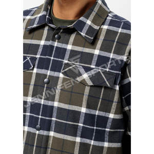 Chemise en tissu de flanelle personnalisée pour hommes 100% coton manches longues col rond poches poitrine boutons fermeture à l'intérieur doublure matelassée - Product Image 4