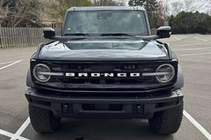 Bronco Outer Banks 2022, inspecté, EcoBoost V6, 4 roues motrices, pack Sasquatch - Product Image 4